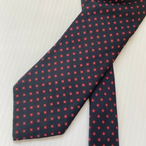 Brownstone Navy Blue Red White Diamond Pattern Silk Mens Tie‎ - Picture 2 of 5